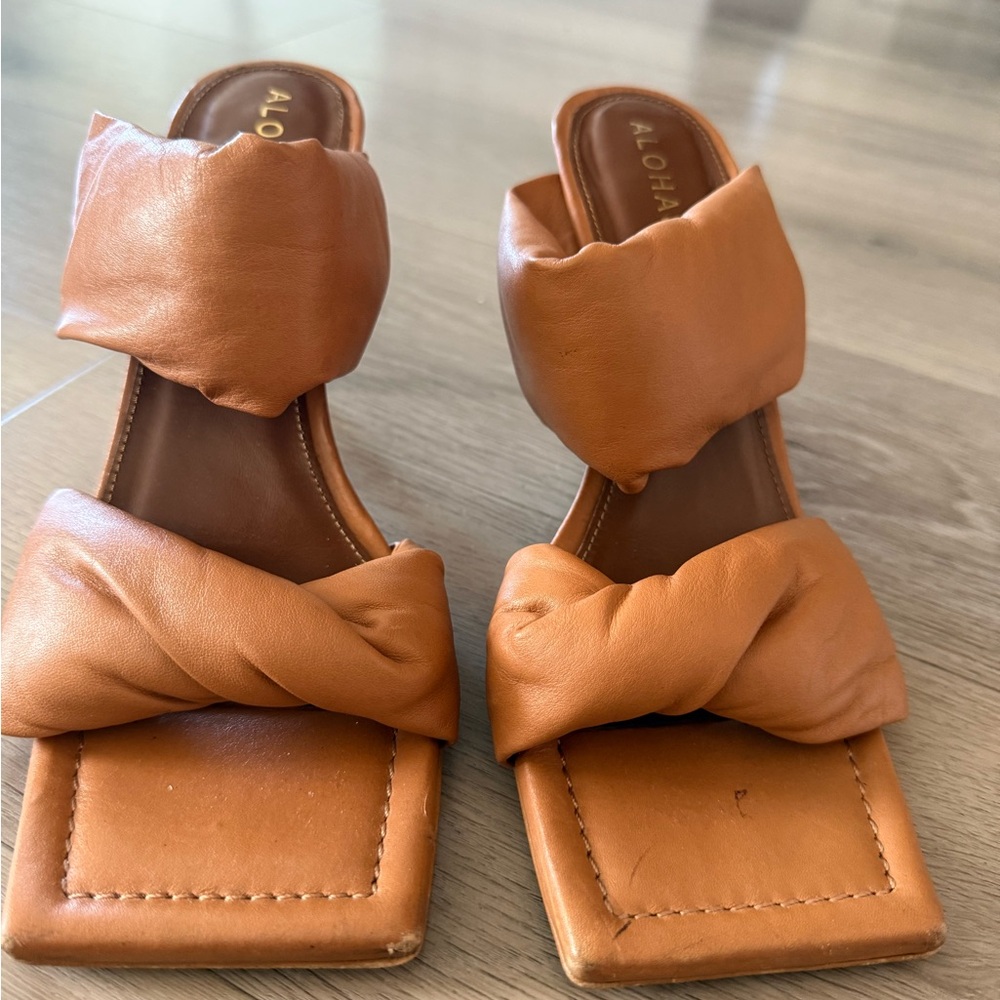 ALOHAS Women's Light Brown Leather Heels